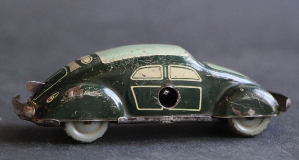 NBN Volkswagen Beelte 1947 Tinmodel with frictiondrive (4093)